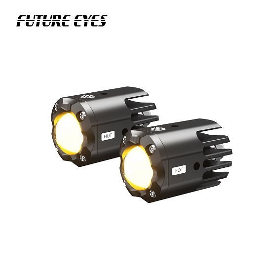 Par de luces auxiliares Future Eyes F150S Mini encendidas en amarillo